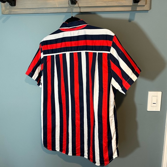 Forever 21 Blue/Red/White Striped Button Up Short Sleeve Collared Shirt - Picture 11 of 12